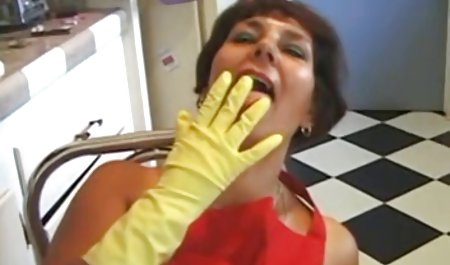 Hairy Housewife does everything