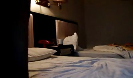 Chinese amateur couple in hotel